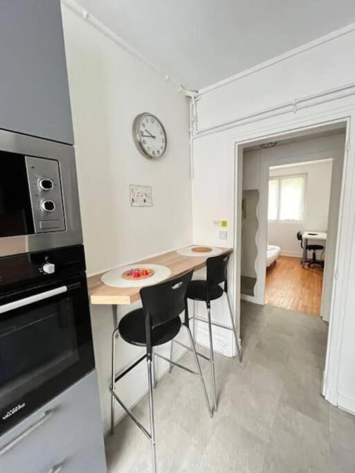 Los Angeles - Grand Appartement Reims Exterior foto